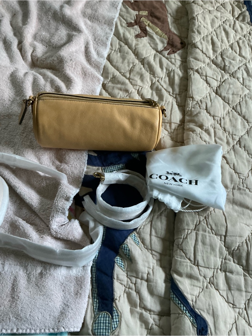 Coach Vanilla Leather Barrel Bag